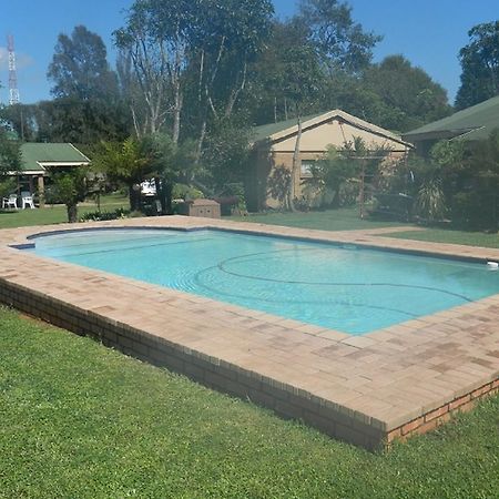 Blue Swallow Chalets Villa Graskop Exterior foto